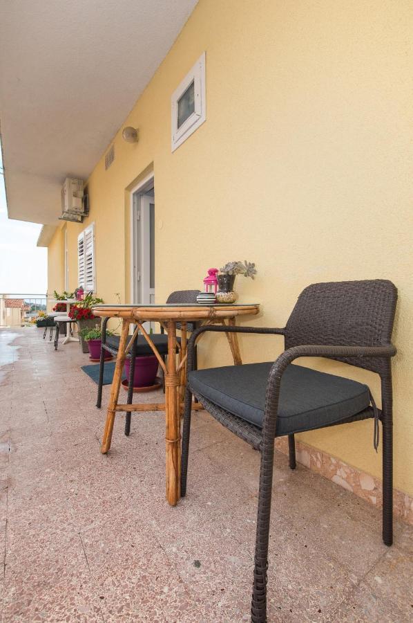 Antonio Apartment Makarska Exterior photo